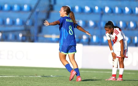 Nogueira comemora gol pela Seleção Brasileira. (Foto: Reprodução/Conmebol)