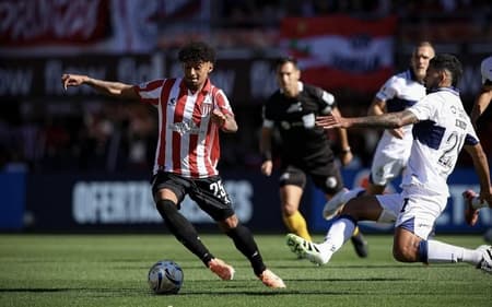 Cristian Medina deixou o Estudiantes para assinar com o Botafogo (Foto: Reprodução/Redes sociais)