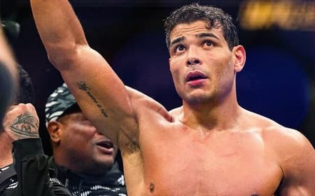 Borrachinha vibra após vitória no UFC (Foto: Reprodução Instagram Borrachinhamma)