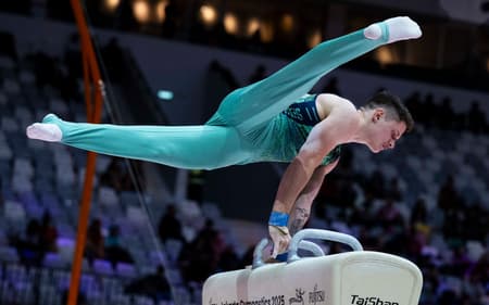 Diogo Soares durante as classificatórias do Mundial de Ginástica