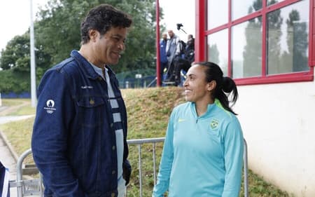 Raí e Marta, durante Jogos de Paris de 2024. (Foto: Rafael Ribeiro/CBF)