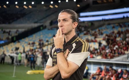 Filipe Luís durante Flamengo x Madureira