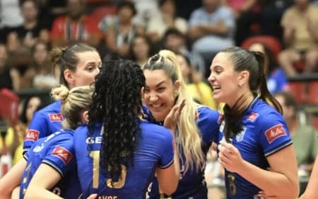 Minas vence Praia Clube e está na final da Copa Brasil de vôlei (Foto: Divulgação/ CBV)