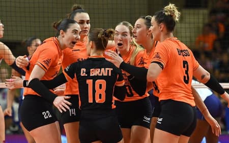 Osasco enfrentou o Scandicci na segunda rodada do Mundial