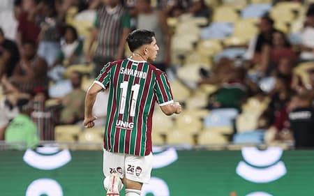 Savarino em campo pelo Fluminense(Foto: Lucas Merçon/FFC)