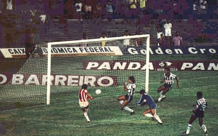 Bangu ganhou do Botafogo na final da Taça Rio de 1987 (Foto: Acervo Bangu A.C.)