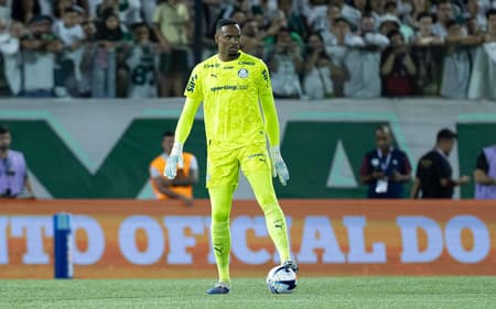 Carlos Miguel, goleiro do Palmeiras