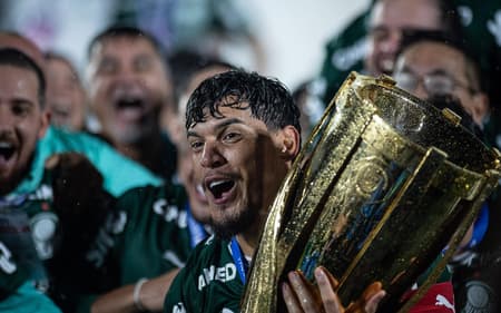Gustavo Gómez, capitão do Palmeiras de Abel Ferreira