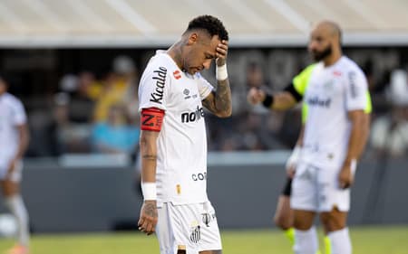 Neymar tem contrato com o Santos até o final deste ano. (Foto: LEO BARRILARI/Gazeta Press)