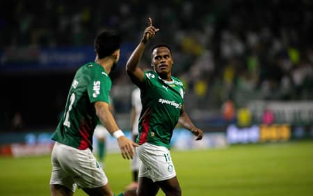 Jhon Arias comemorando gol do Palmeiras (Foto: Thiago Miyashiro/Pera Photo Press/Gazeta Press)
