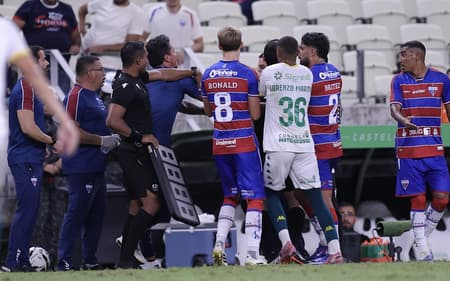 Briga Cuiaba e fortaleza