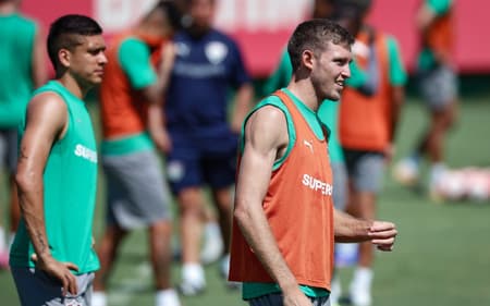 Julián Millán e Castillo no treino do Fluminense (Foto: Marcelo Gonçalves / Fluminense FC)