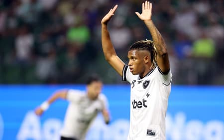 Danilo comemorando gol do Botafogo (Foto: Vítor Silva/Botafogo)