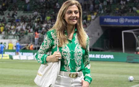 A presidenta Leila Pereira, durante partida entre Palmeiras e Fluminense,
