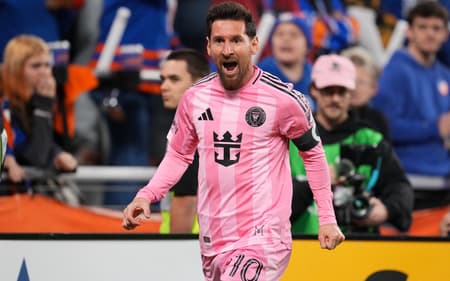 Lionel Messi em ação contra o Cincinnati, pela MLS (Foto: Jeff Dean/AFP)