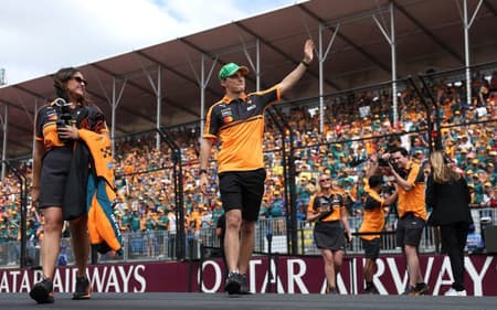 Oscar Piastri antes do GP da Austrália de F1 (Foto: Martin Keep/ AFP)