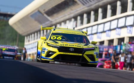 Castroneves está em Cascavel para mais uma prova da Stock Car pela equipe Mercado Livre Racing (Foto José Mário DiasMercado Livre Racing)