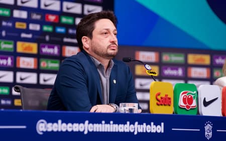 Arthur Elias convocou a Seleção Feminina para o FIFA Series nesta quarta-feira (25) Créditos: Samara Moumei/CBF