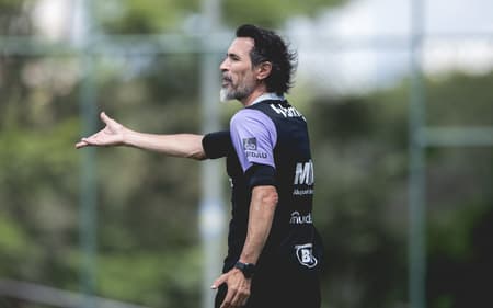 Domínguez treinamento data-fifa (Foto: Pedro Souza / Atlético)