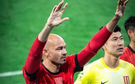 Felipe Silva pelo Chengdu Rongcheng (Foto: Divulgação/Chengdu Rongcheng)