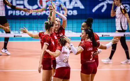 Tijuca Tênis Clube contra o Sesc Flamengo pela Superliga Feminina (Foto: Thiago Mendes / CBV)