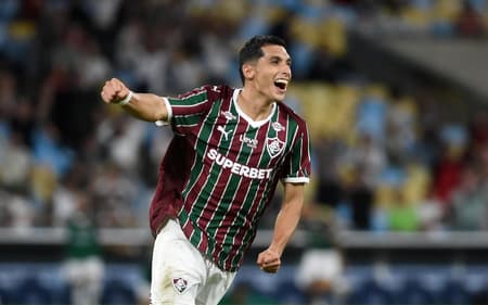 Kevin Serna comemora gol pelo Fluminense contra o Flamengo no Carioca de 2026 (Foto: Alexandre Durão/Zimel Press/Gazeta Press)