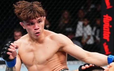 Lone'er Kavanagh venceu Brandon Moreno no UFC Fight Night (Foto: Reprodução/Twitter)