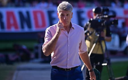 Renato Gaúcho negocia com o Vasco (Foto: Renato Gizzi/Escolástico Fotografia)