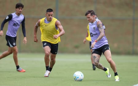 Treino data fifa (Foto: Pedro Souza / Atlético)