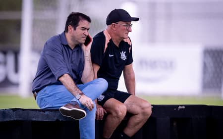 Dorival Júnior, técnico, e Marcelo Paz, executivo de futebol do Corinthians (Foto: Rodrigo Coca/Agência Corinthians)