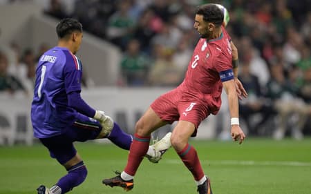 Bruno Fernandes em ação no amistoso entre Portugal e México