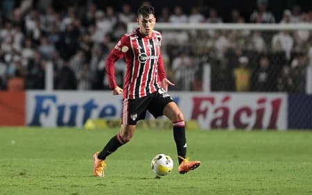 Ferraresi foi emprestado pelo São Paulo ao Botafogo (Foto: Rubens Chiri/São Paulo FC)