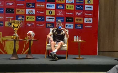 Jorginho, do Flamengo, em evento da final do Campeonato Carioca (Foto: Lance!)