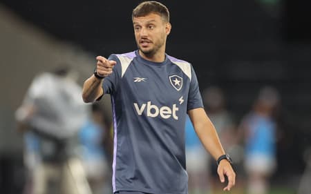 Martín Anselmi, técnico do Botafogo