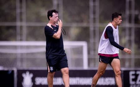 Fernando Diniz no treinando do Corinthians (Foto: Rodrigo Coca/Agência Corinthians)