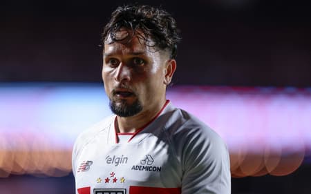 Artur atacante são paulo