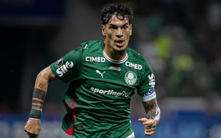 Gustavo Gómez marcou em Palmeiras x Athletico (Foto:
