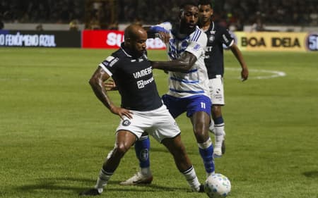 Remo x Cruzeiro (Foto: Oswaldo Forte /Fotoarena/Folhapress)