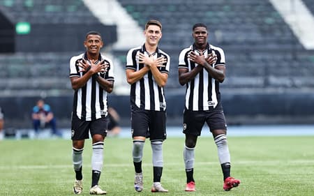 Botafogo venceu o Flamengo por 3 a 0 na semifinal do Estadual Sub-20 (Foto: Arthur Barreto/Botafogo)