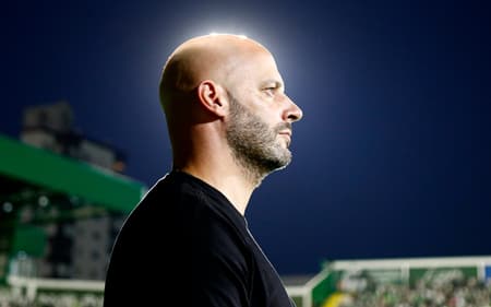Franclim Carvalho é o técnico do Botafogo (Foto: Vítor Silva/Botafogo)