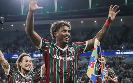 John Kennedy comemora gol pelo Fluminense (Foto: Marcelo Gonçalves/ Fluminense FC)