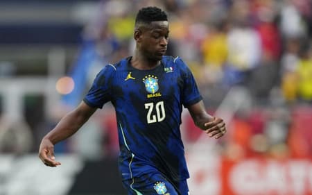 Luiz Henrique em ação no amistoso Brasil x França (Foto: Michael Owens / GETTY IMAGES NORTH AMERICA / Getty Images via AFP)