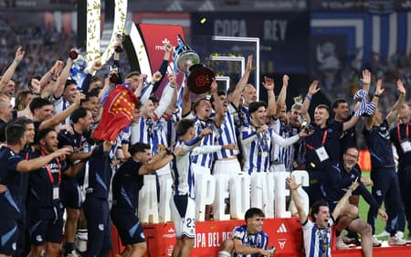 Wesley conquistou título com a Real Sociedad (Foto: homas COEX / AFP)