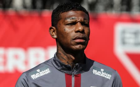 Arboleda zagueiro do São Paulo