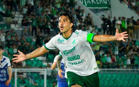 Marcelo Moreno comemorando gol pelo Oriente Petrolero (Foto: Dilvugação/Oficial)