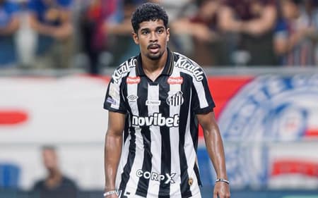 João Paulo Ananias, zagueiro do Santos