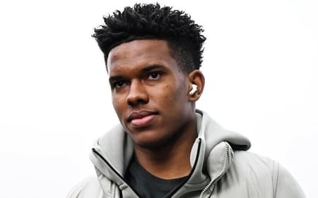 Estêvão foi ausência no jogo do Chelsea (Foto: Reprodução Instagram)