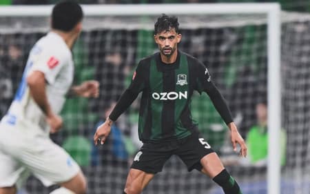 Jubal Jr, ex-Santos, em ação pelo Krasnodar (Foto: Divulgação / FC Krasnodar)