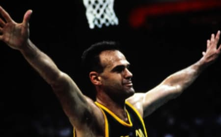 Oscar Schmidit em ação pela Seleção Brasileira (Foto: Divulgação/FIBA)