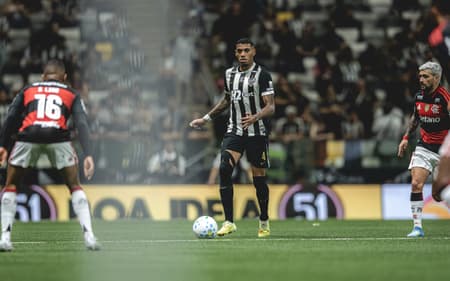 Ruan em Atlético x Flamengo (Foto: Pedro Souza / Atlético)